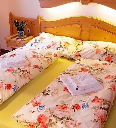 Gaestehaus Zum Gachtna Mayrhofen Esterno foto