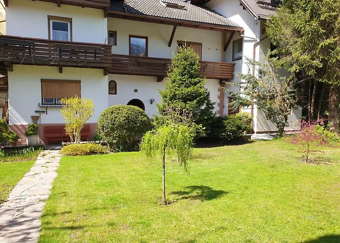 Gaestehaus Zum Gachtna