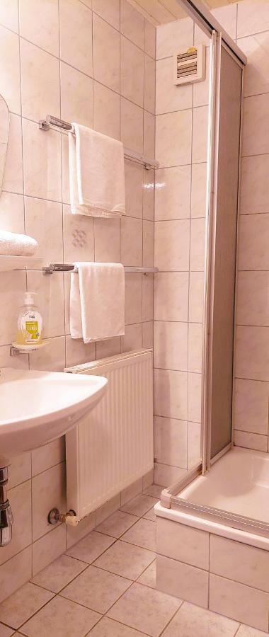 Gaestehaus Zum Gachtna Apartament *